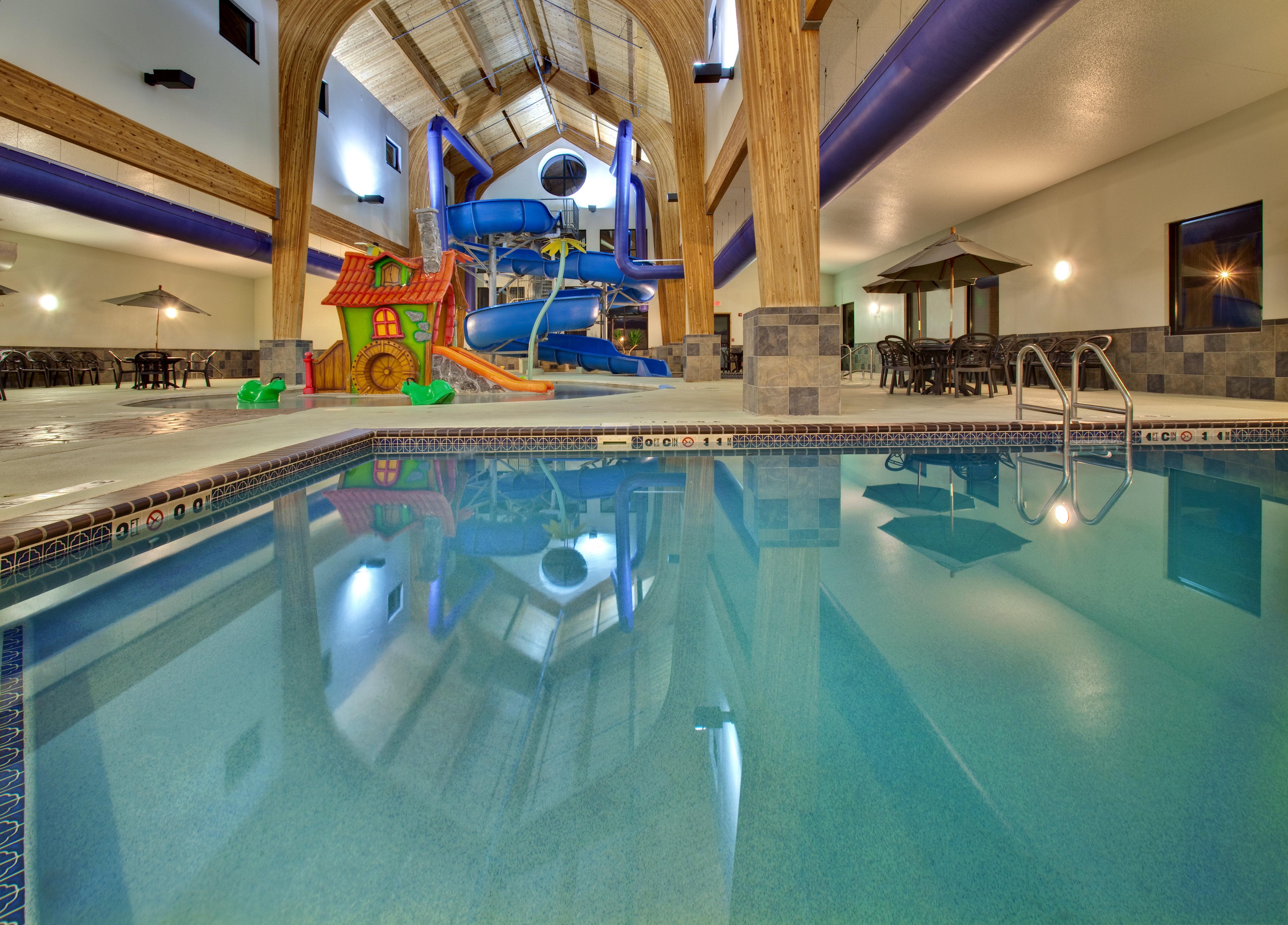 Best Western Watertown Inn & Suites Екстер'єр фото