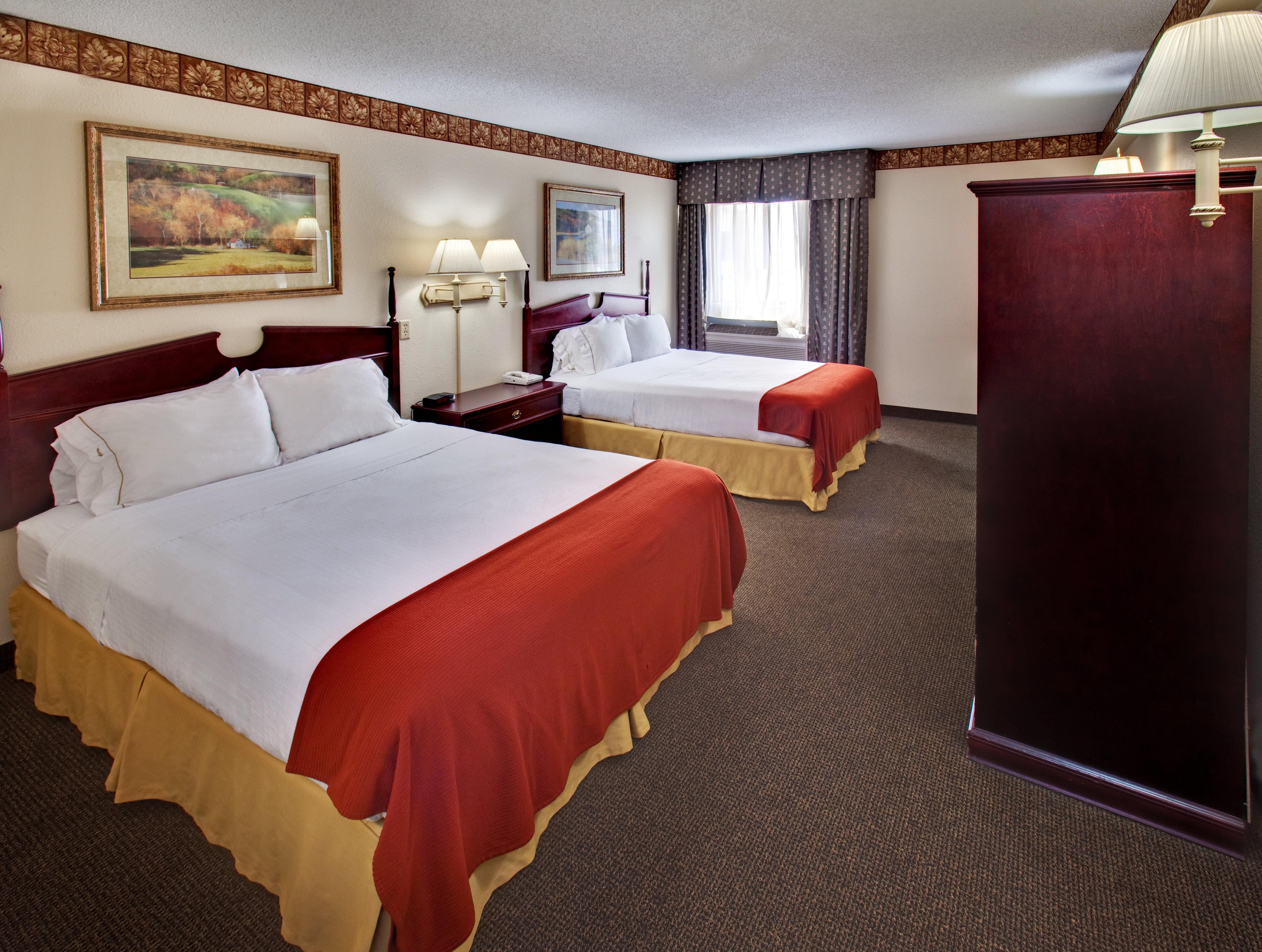 Best Western Watertown Inn & Suites Екстер'єр фото